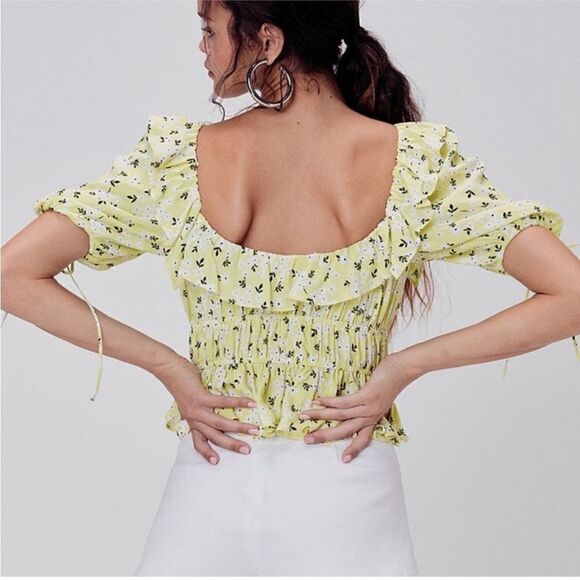 For Love & Lemons Chrysanthemum Floral Tie Front Short Sleeve Top Sz XS - Picture 3 of 10